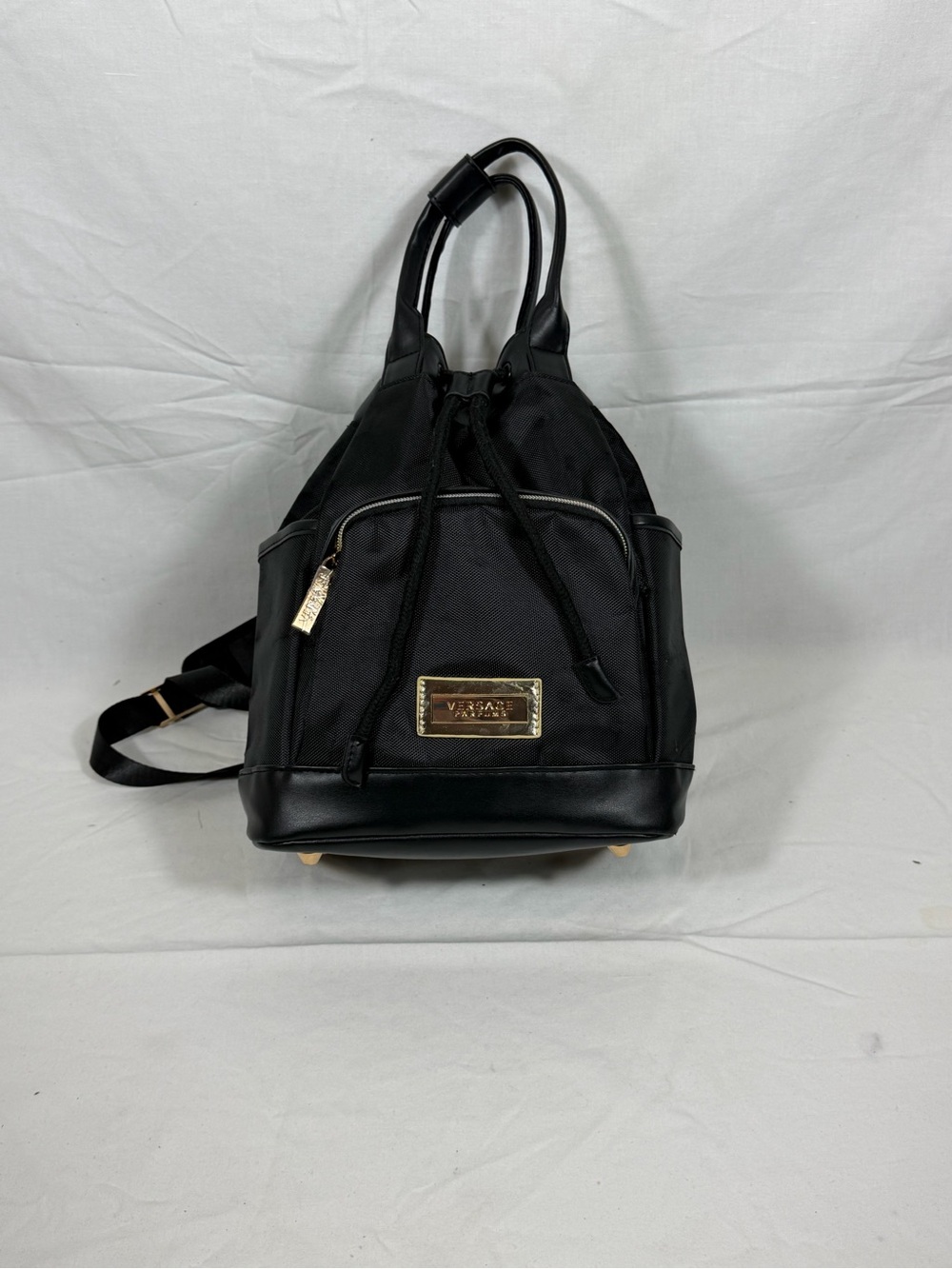 Versace Parfums Black Nylon Backpack Gold Logo NWOT Cinch Drawstring Travel Bag